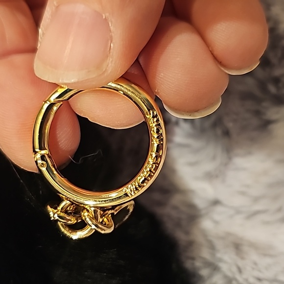 Teddy bear key charm - Picture 4 of 7